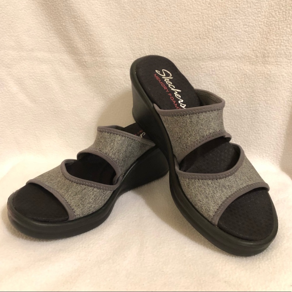 Skechers Memory Foam Wedges Size 7